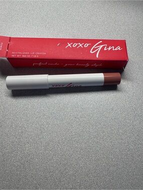 XOXO Gina Lip Crayon - Nude Brown